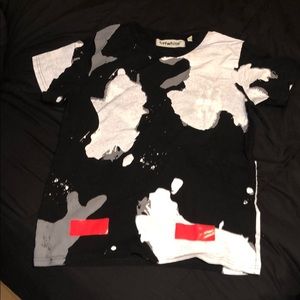 New, Never worn Off White t-shirt